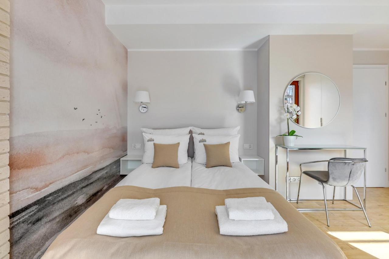 Aura III Apartments & Free Parking By Downtown Apartments Gdańsk Exteriör bild